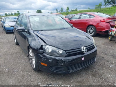 VOLKSWAGEN GOLF 2010