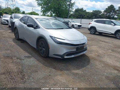 TOYOTA PRIUS PRIME 2024