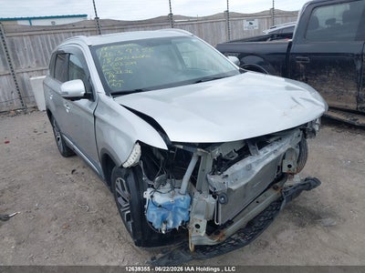 MITSUBISHI OUTLANDER 2018