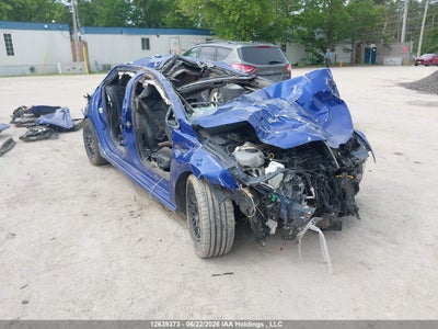 VOLKSWAGEN GOLF R 2024