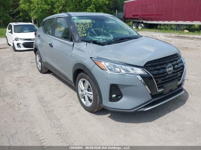 NISSAN KICKS 2024
