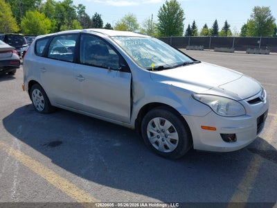 HYUNDAI ELANTRA TOURING 2011