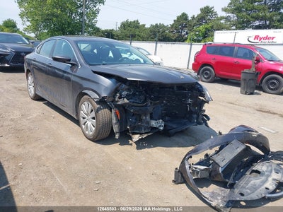 CHRYSLER 200 2015