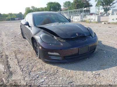 PORSCHE PANAMERA 2010