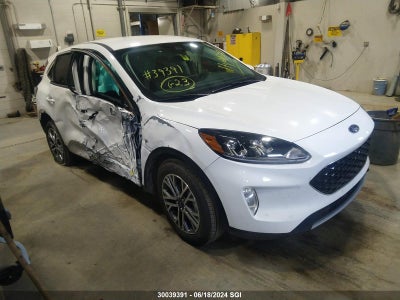 FORD ESCAPE 2022