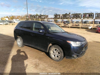 MITSUBISHI OUTLANDER 2014