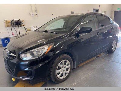 HYUNDAI ACCENT 2012