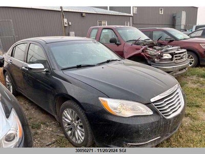 CHRYSLER 200 2012